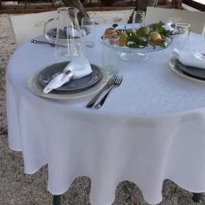 מפת שולחן עגולה עלים לבן
