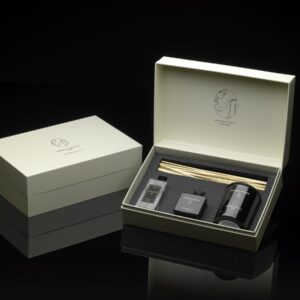 סט מתנה יוקרתי 3 חלקים BULGARIAN ROSE&OUD