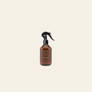 מבשם בדים וכריות RELAX & SLEEP LAVENDER & CAMOMILE מסדרת WELL